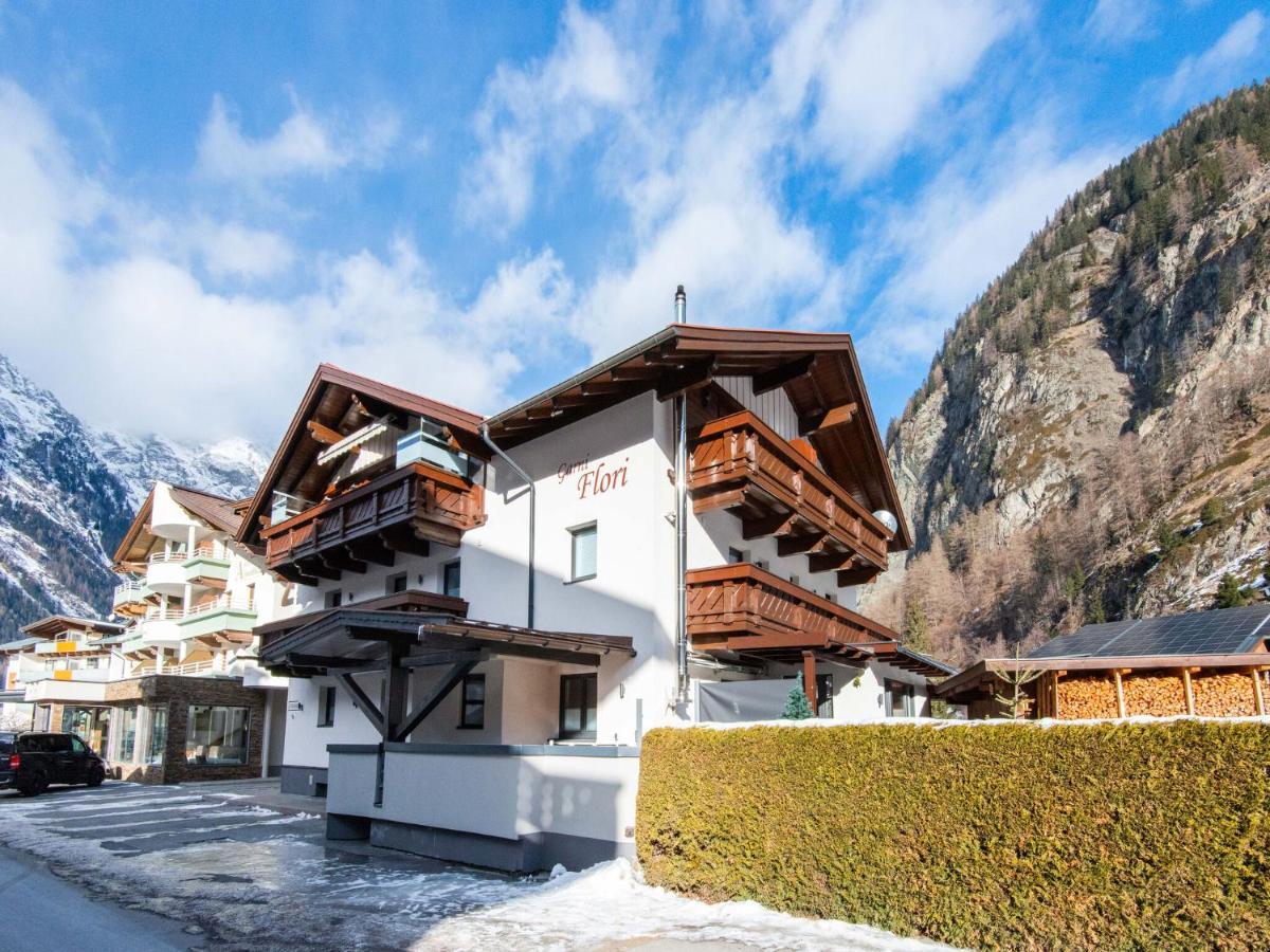 Ferienhaus Garni Flori Längenfeld