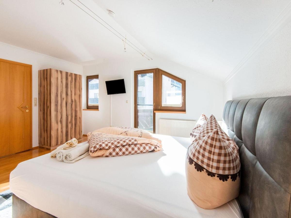 Garni Flori Ferienhaus Längenfeld